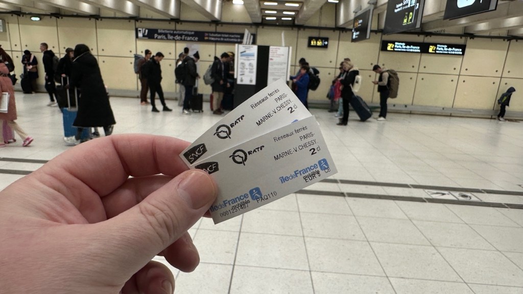 How to get to Disneyland Paris from Gare du Nord using the&nbsp;RER