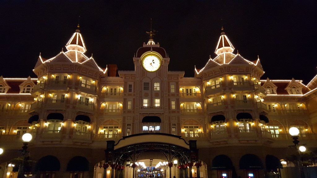 Disneyland Hotel at Disneyland Paris at night.