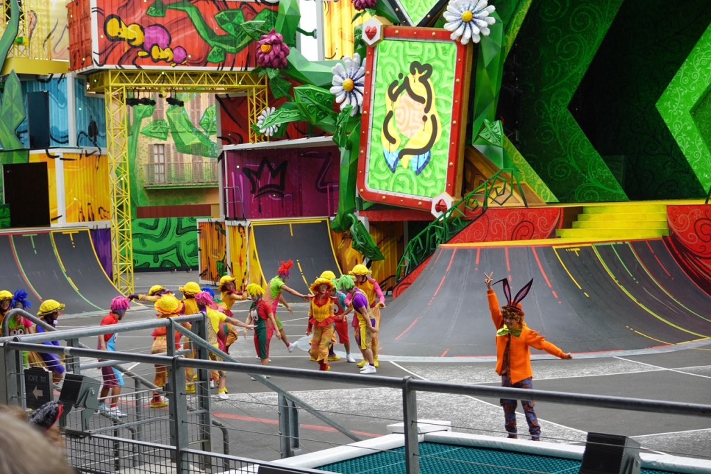 People on stage at the Alice in Wonderland Show at Disneyland Paris
