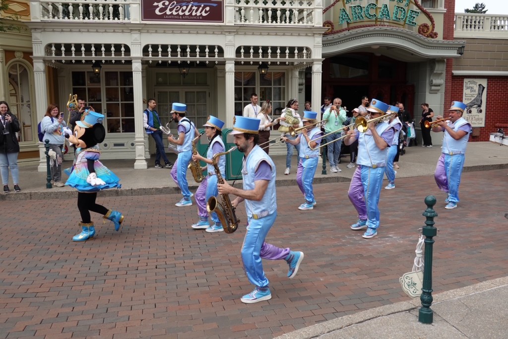 Minnie Mouse and Musicians on Main Street USA in Disneyland Paris