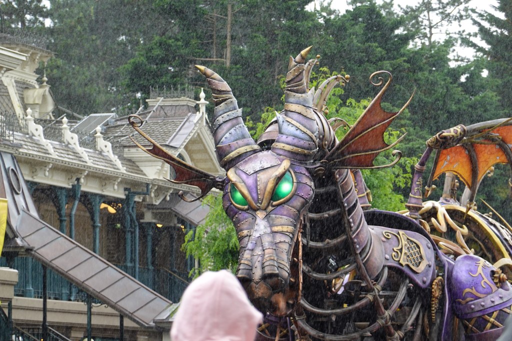 Maleficent dragon parade float at Disneyland Paris