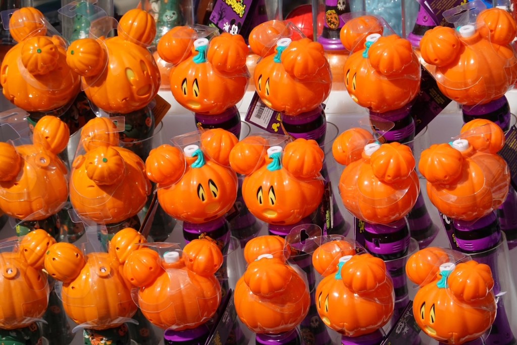 Mickey Pumpkin bubble wands at Disneyland Paris