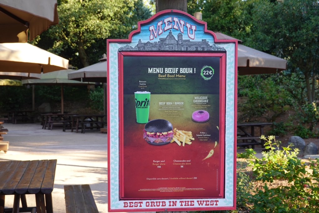 Menu board for the 'Beef Boo!' menu at Cowboy Cookout for Halloween in Disneyland Paris