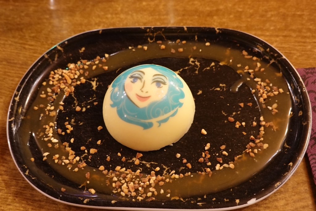 Madame Leote mousse in the Unlucky Nugget