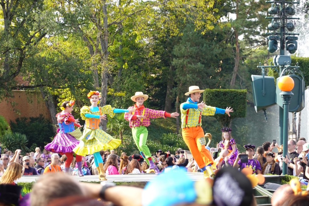 Dancers on stage on Mickey's Halloween Celebration at Disneyland Paris