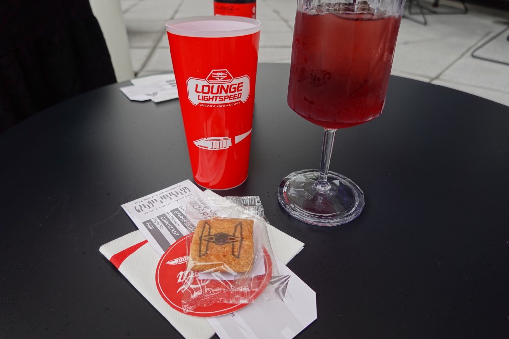 Drink and biscuits at Lounge Lightspeed in Disneyland Paris