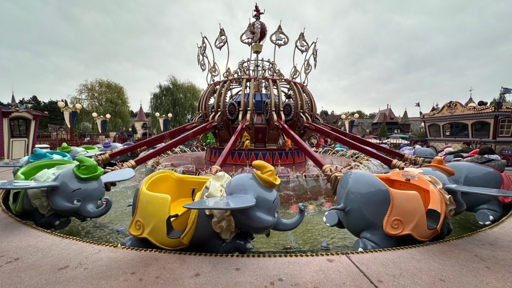 Dumbo the Flying Elephant ride in Disneyland Paris