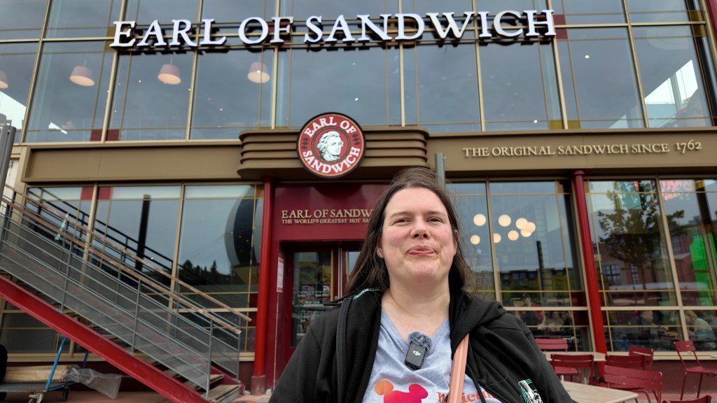New video: Quick Disneyland Paris food review of Earl of&nbsp;Sandwich