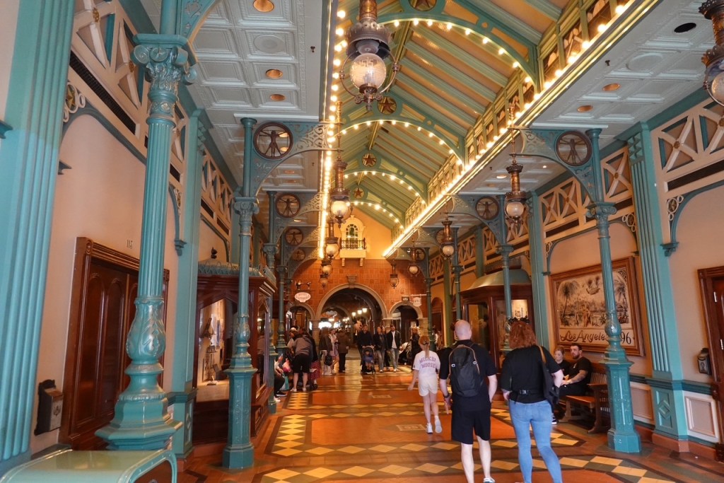 Discovery Arcade at Disneyland Paris