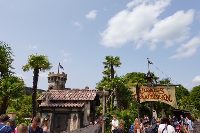 Entrance to Pirates of the Caribbean at Disneyland Paris