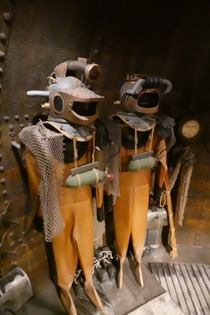 Diving suits in Mysteries of the Nautilus in Disneyland Paris