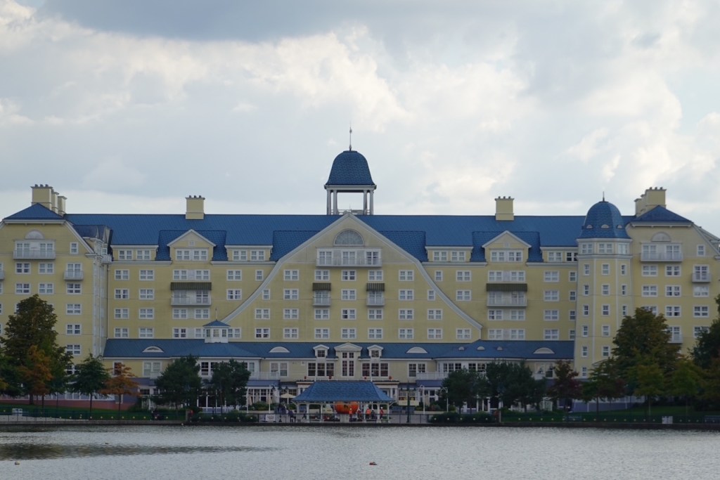 Newport Bay main building in Disneyland Paris